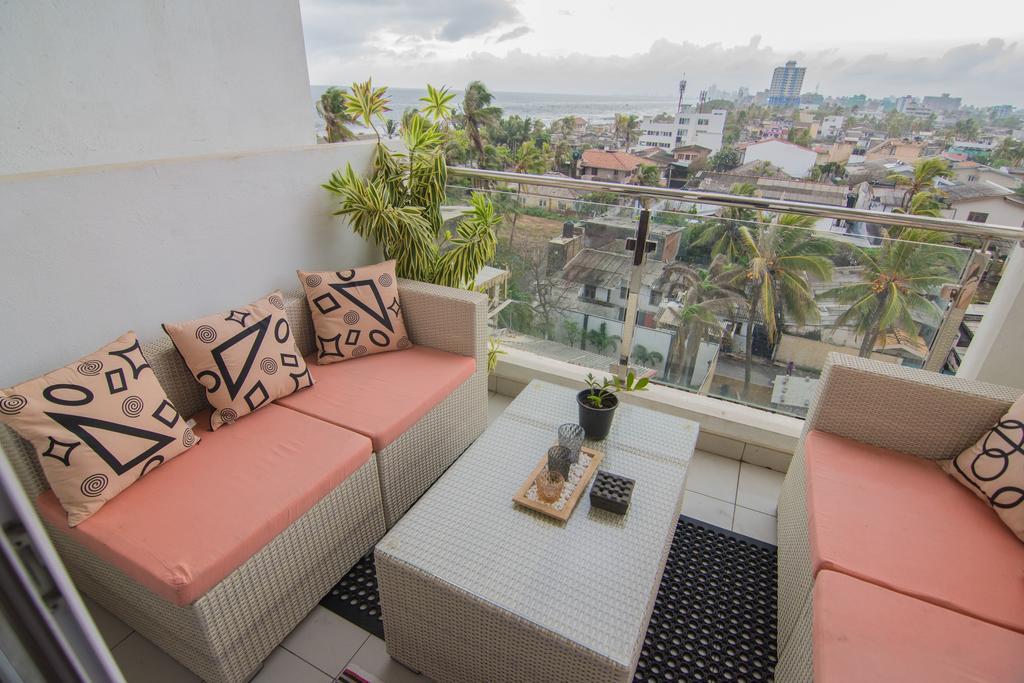 Cozy Sea View Luxury Apartment, Fully Furnished, 2 Bedrooms, 2 Bathrooms Dehiwala-Mount Lavinia Exterior foto