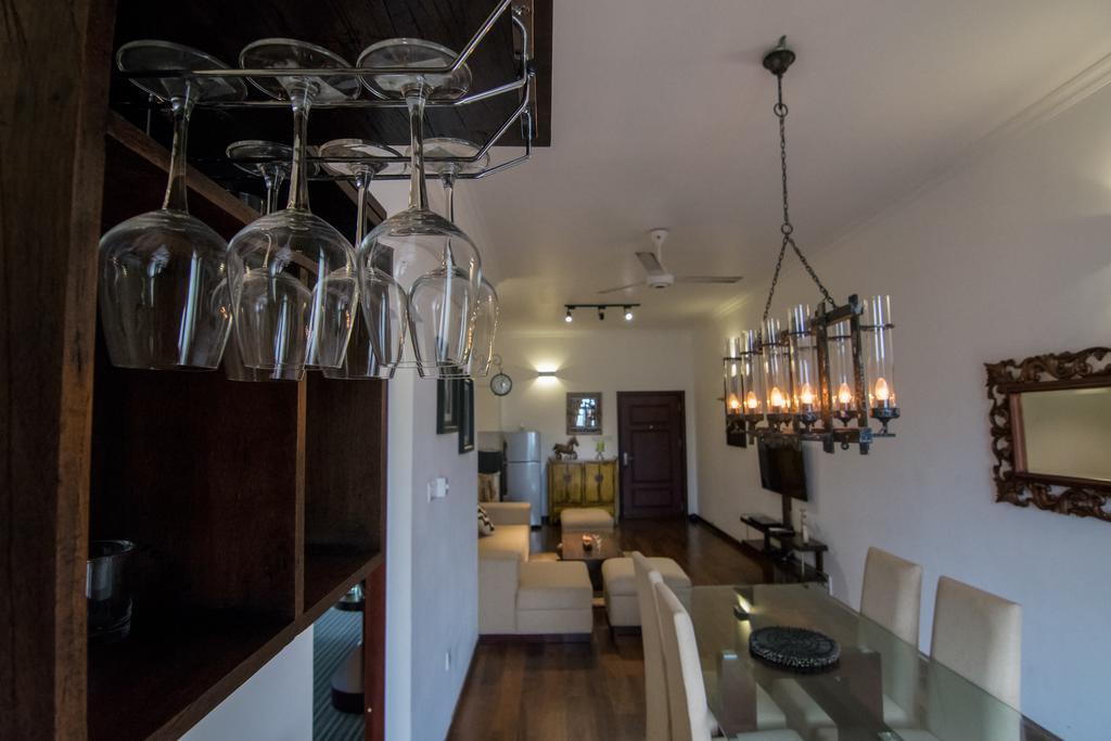 Cozy Sea View Luxury Apartment, Fully Furnished, 2 Bedrooms, 2 Bathrooms Dehiwala-Mount Lavinia Exterior foto